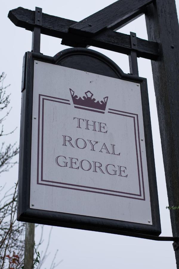 فندق Royal George Great Easton  المظهر الخارجي الصورة